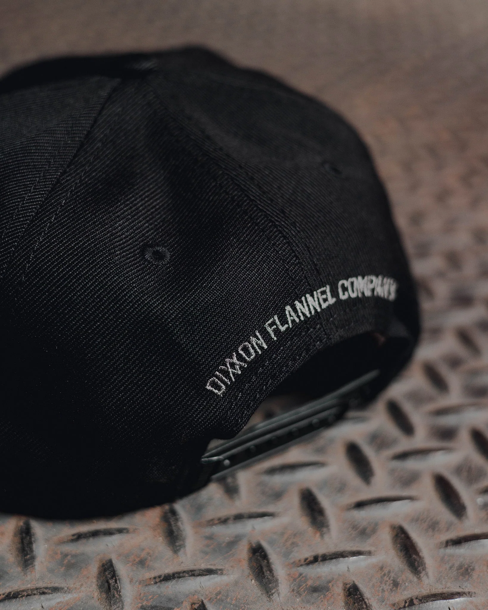 Grey Corpo Flat Bill Snapback - Black - Image 3