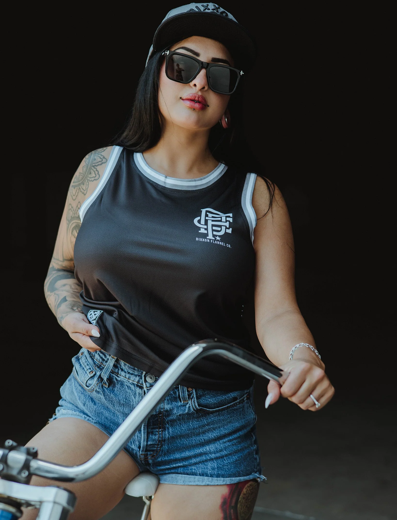 Icon Jersey - Black & Grey - Image 4